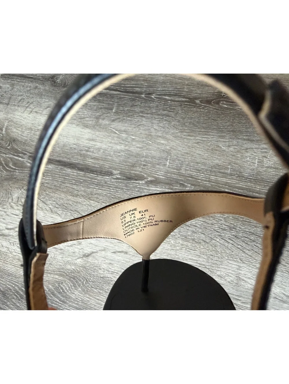 Lauren Ralph Lauren Jeannie Black Wedge Thong Sandals Gold RL Logo Women’s 9.5